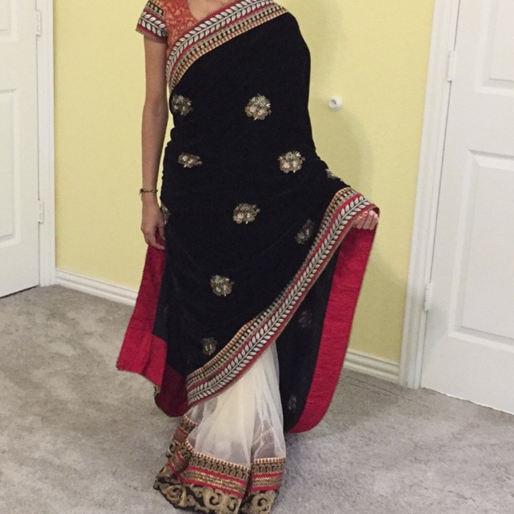 Net/Velvet Saree